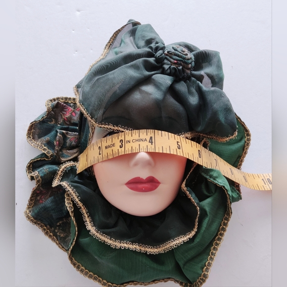 Vintage Green Gables Creations Co Mardi Gras Mask. - Picture 3 of 4